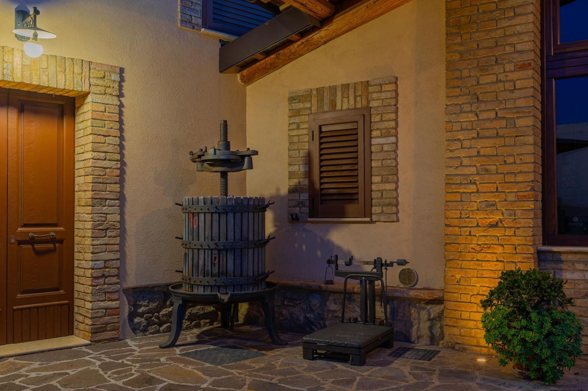 Villa Carulli - Yourplace Abruzzo Villa Caldari エクステリア 写真